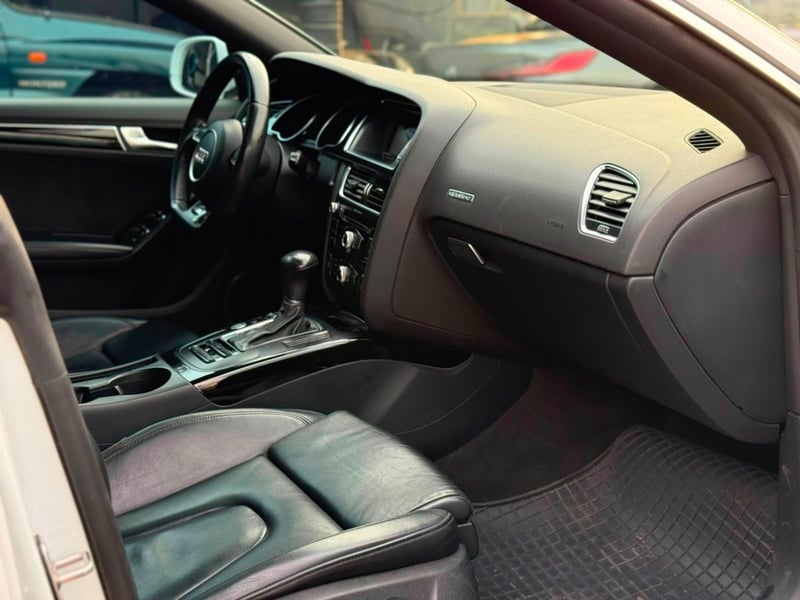 Audi A5 SPORTBACK 2.0 TURBO QUATTRO 2016 - Imagen 9 de 17