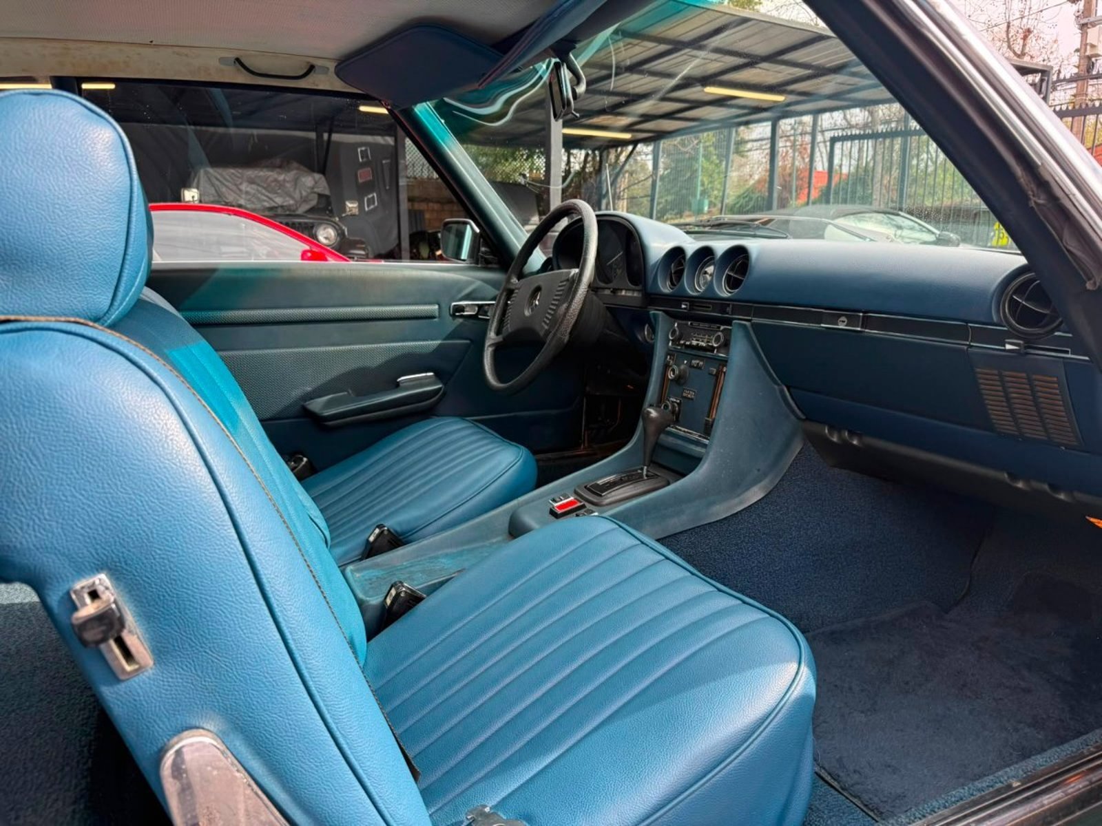Mercedes-Benz SL 450 1973 - Imagen 10 de 16