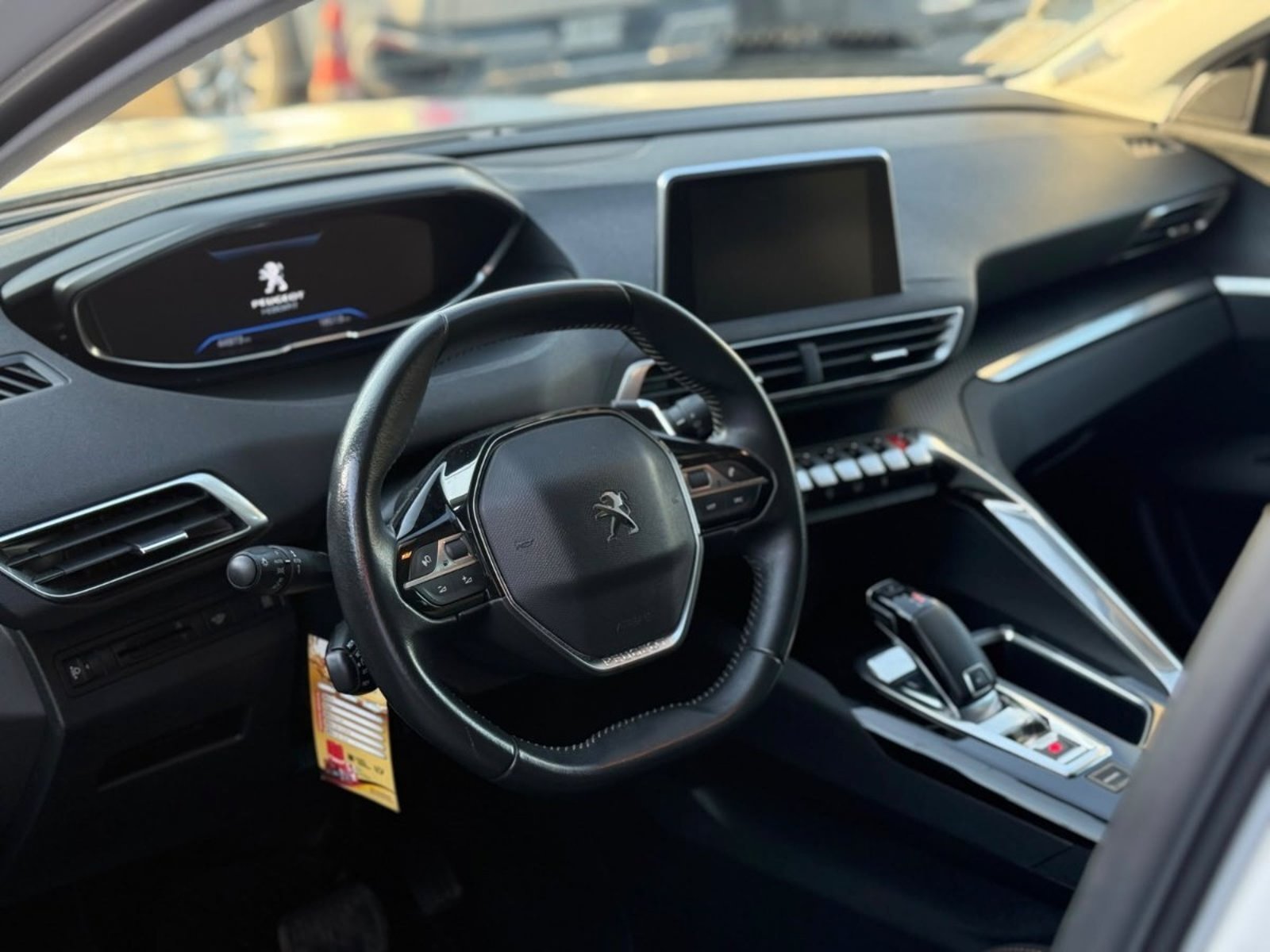 Peugeot 3008 ACTIVE THP 1.6 AT 2021 - Imagen 7 de 18