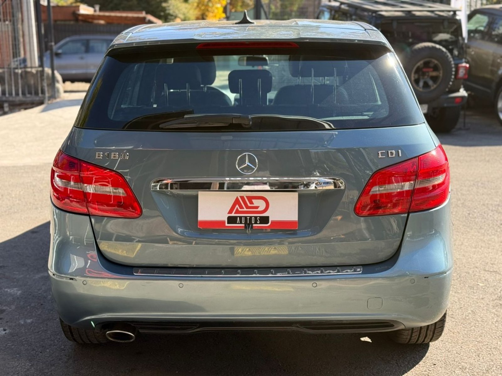 Mercedes-Benz B180 CDI AUT DIESEL 2012 - Foto 5 de 19