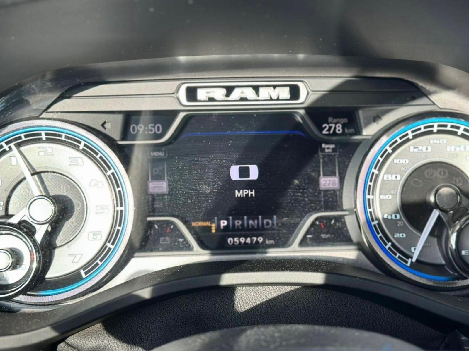 RAM 1500 LIMITED 5.7 2020 - Imagen 15 de 20