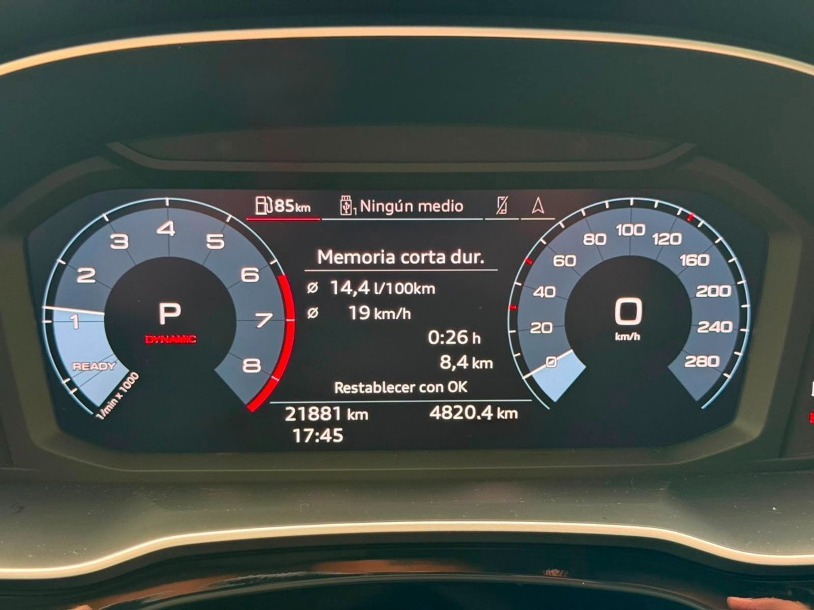 Audi Q3 35 TFSI S LINE 2023 - Imagen 12 de 18
