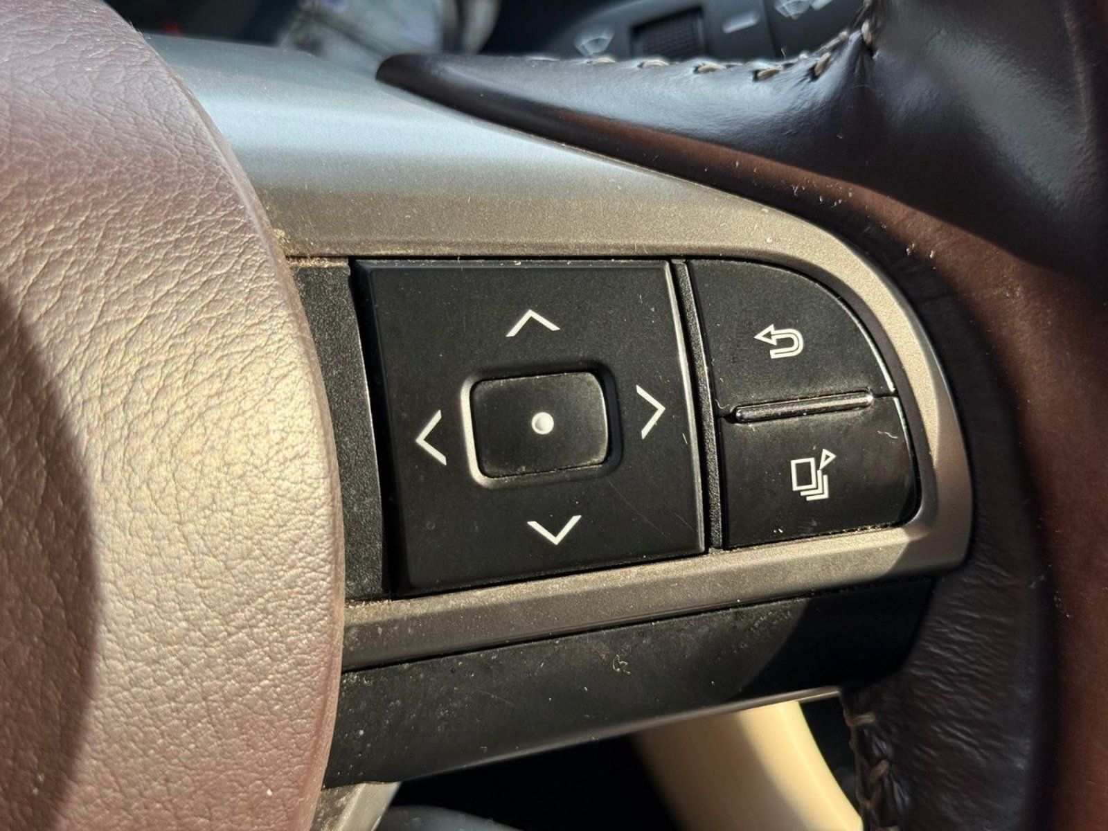 LEXUS RX 350 AWD 2017 - Imagen 11 de 17