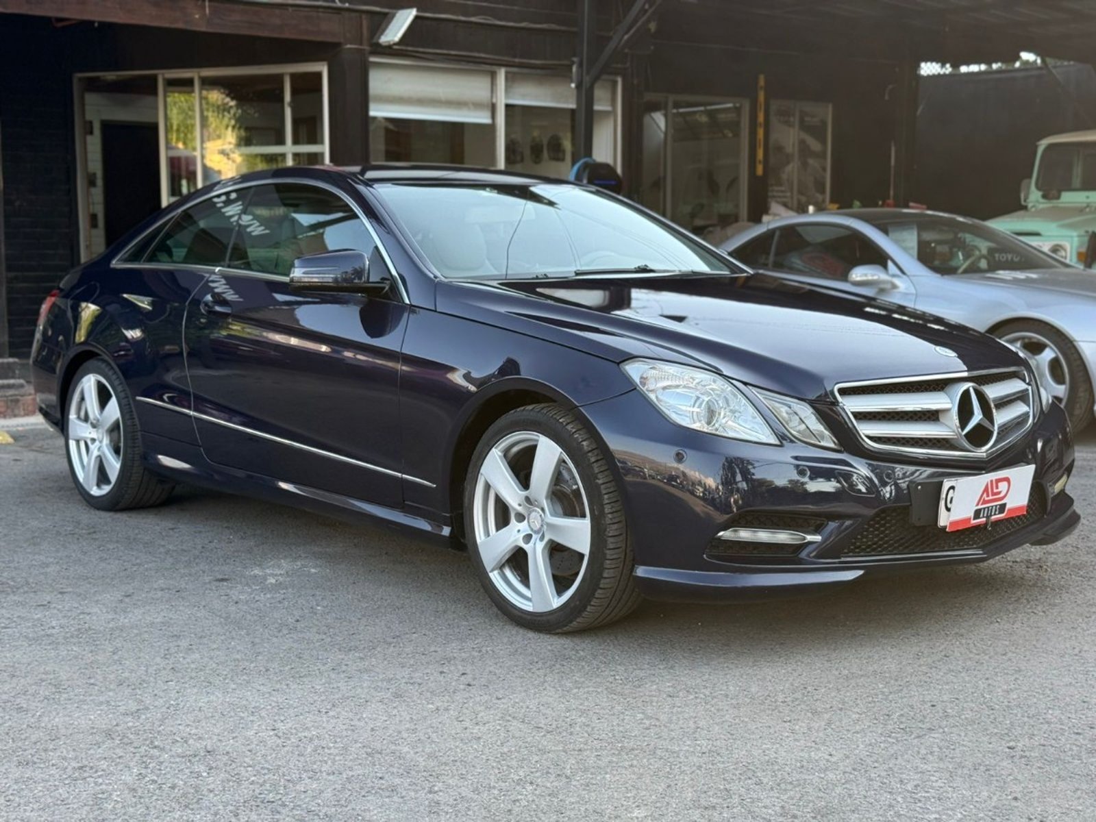 Mercedes-Benz E200 COUPE 2.0 TURBO 2014 - Foto 3 de 18