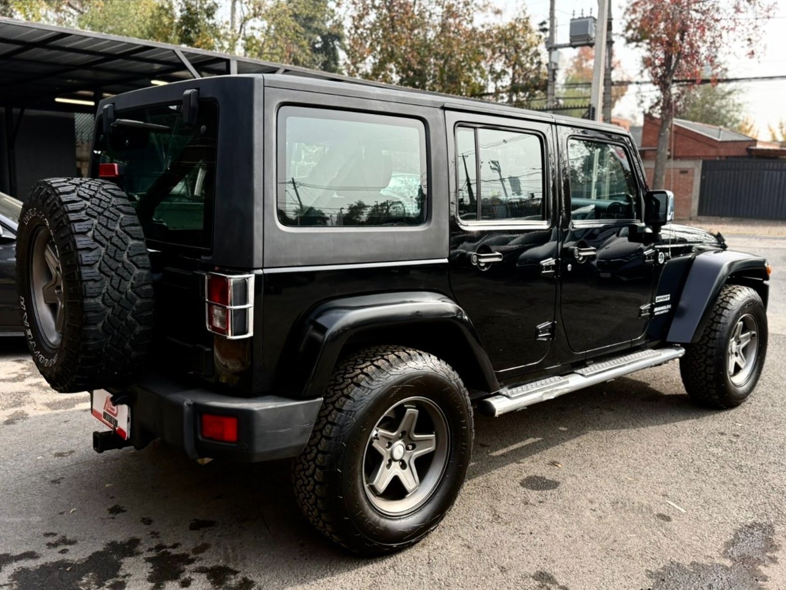 JEEP WRANGLER UNLIMITED SPORT 2013 - Imagen 4 de 18