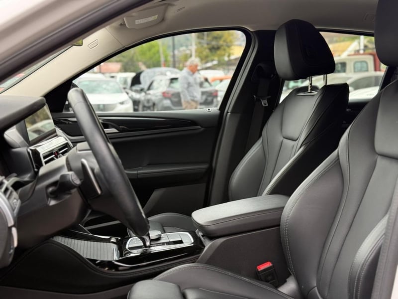 BMW X4 20I XDRIVE 2.0 2025 - Imagen 8 de 19