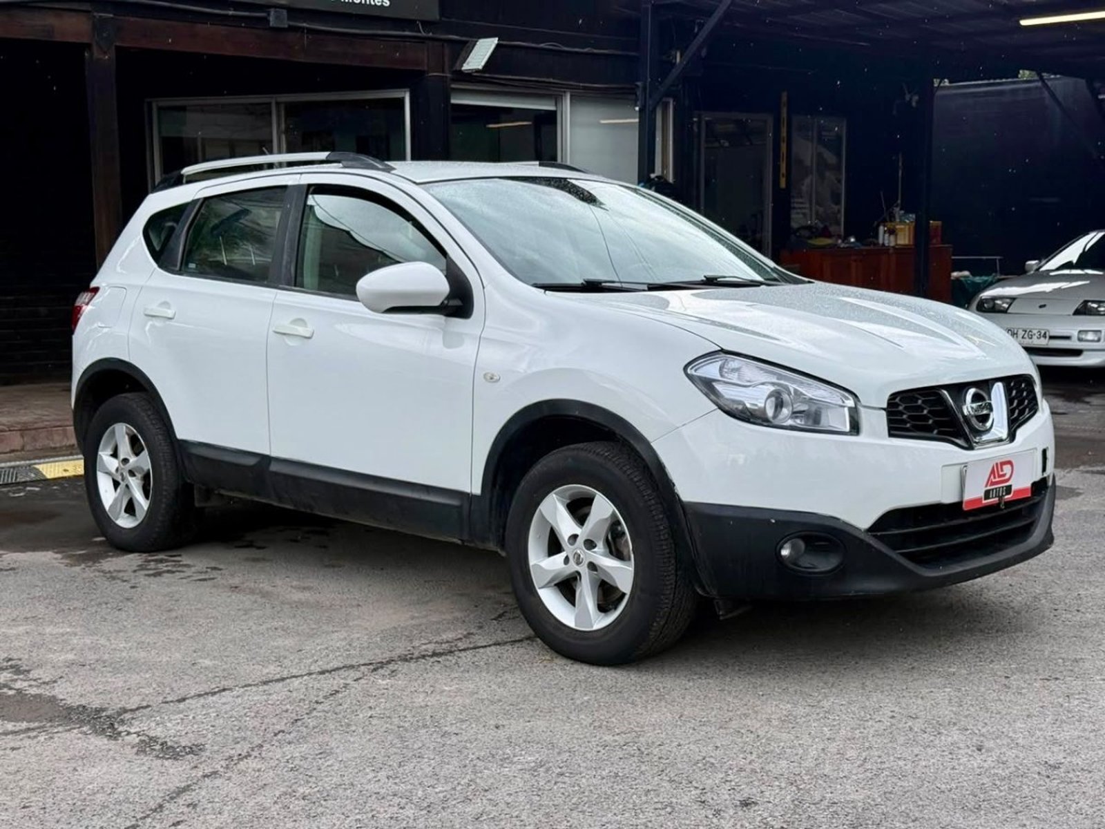 Nissan QASHQAI 2.0 AT 2WD 2013 - Foto 3 de 9