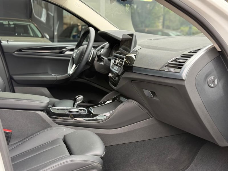 BMW X4 20I XDRIVE 2.0 2025 - Imagen 9 de 19