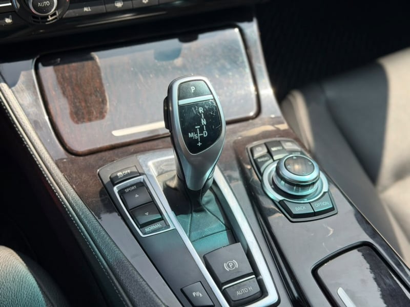 BMW 550 4.4 2011 - Imagen 16 de 20