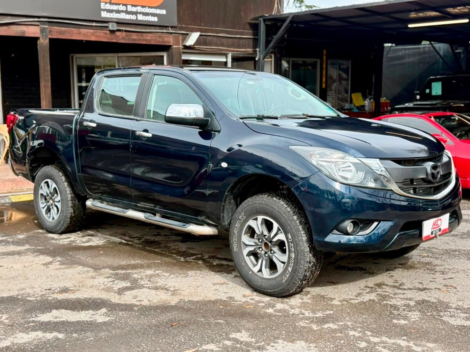 Mazda BT-50 2.2 DIESEL 4X2 MT 2019 - Foto 3 de 17