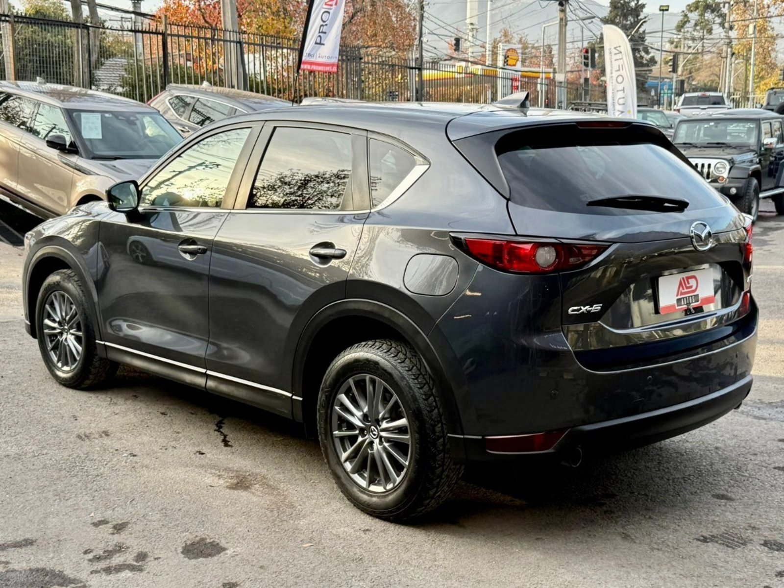 Mazda CX-5 R 2.0 AT 2018 - Imagen 6 de 17