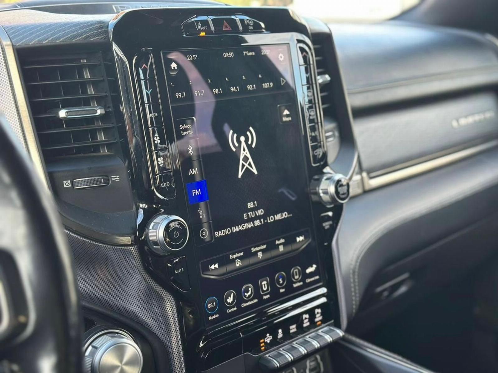 RAM 1500 LIMITED 5.7 2020 - Imagen 15 de 18