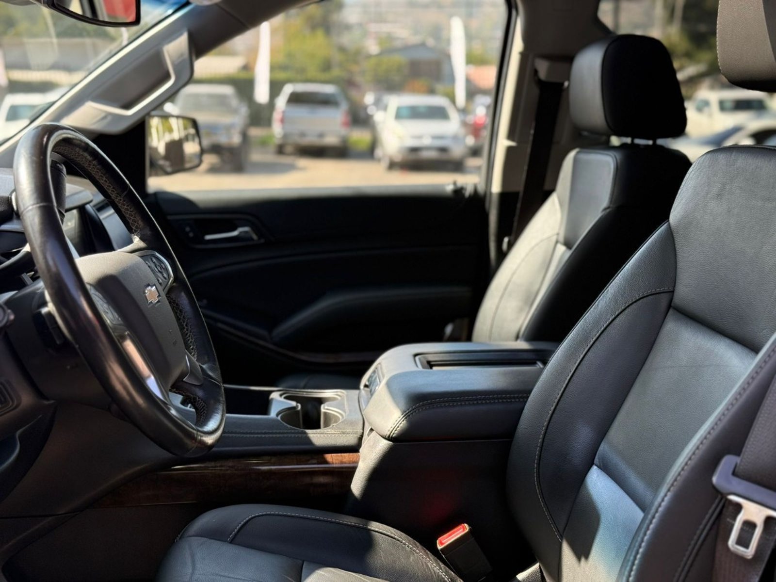 CHEVROLET SUBURBAN LT 5.3 4WD 2019 - Imagen 8 de 20