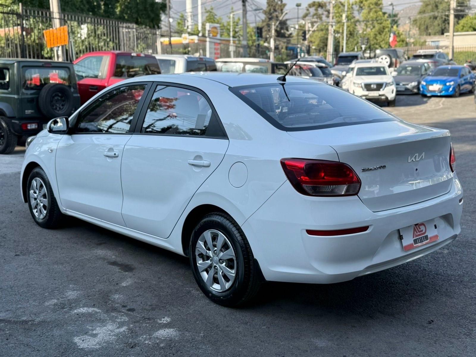 KIA SOLUTO LX 1.4 2022 - Imagen 6 de 15