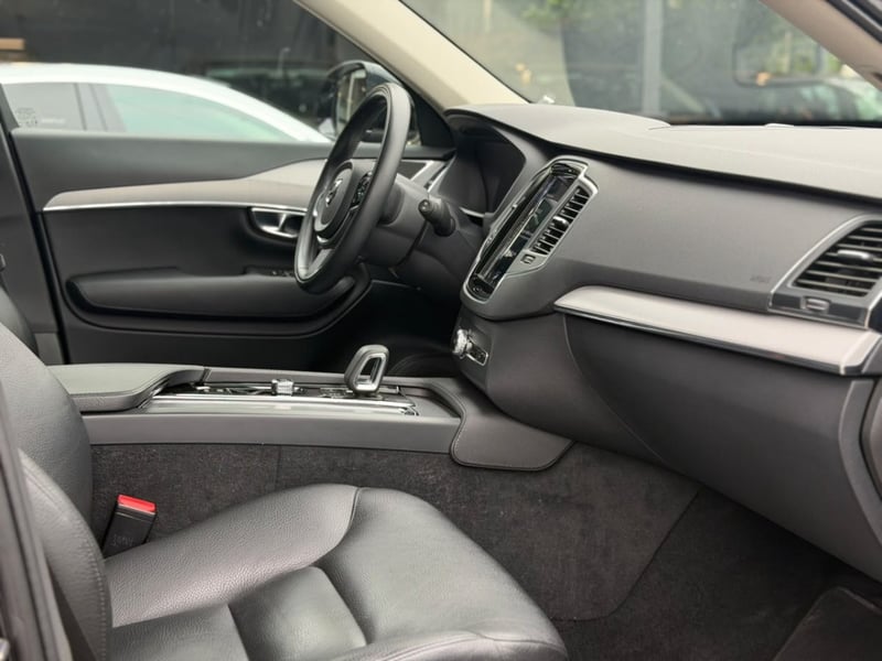 Volvo XC90 MOMENTUM II B6 AWD 2022 - Imagen 9 de 20