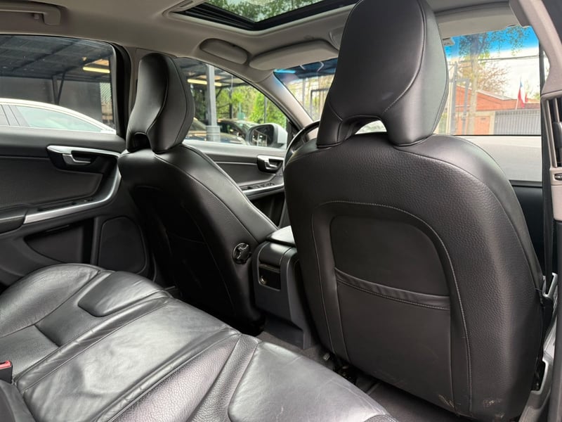 Volvo S60 T6 PLUS AWD 3.0 2011 - Imagen 19 de 19