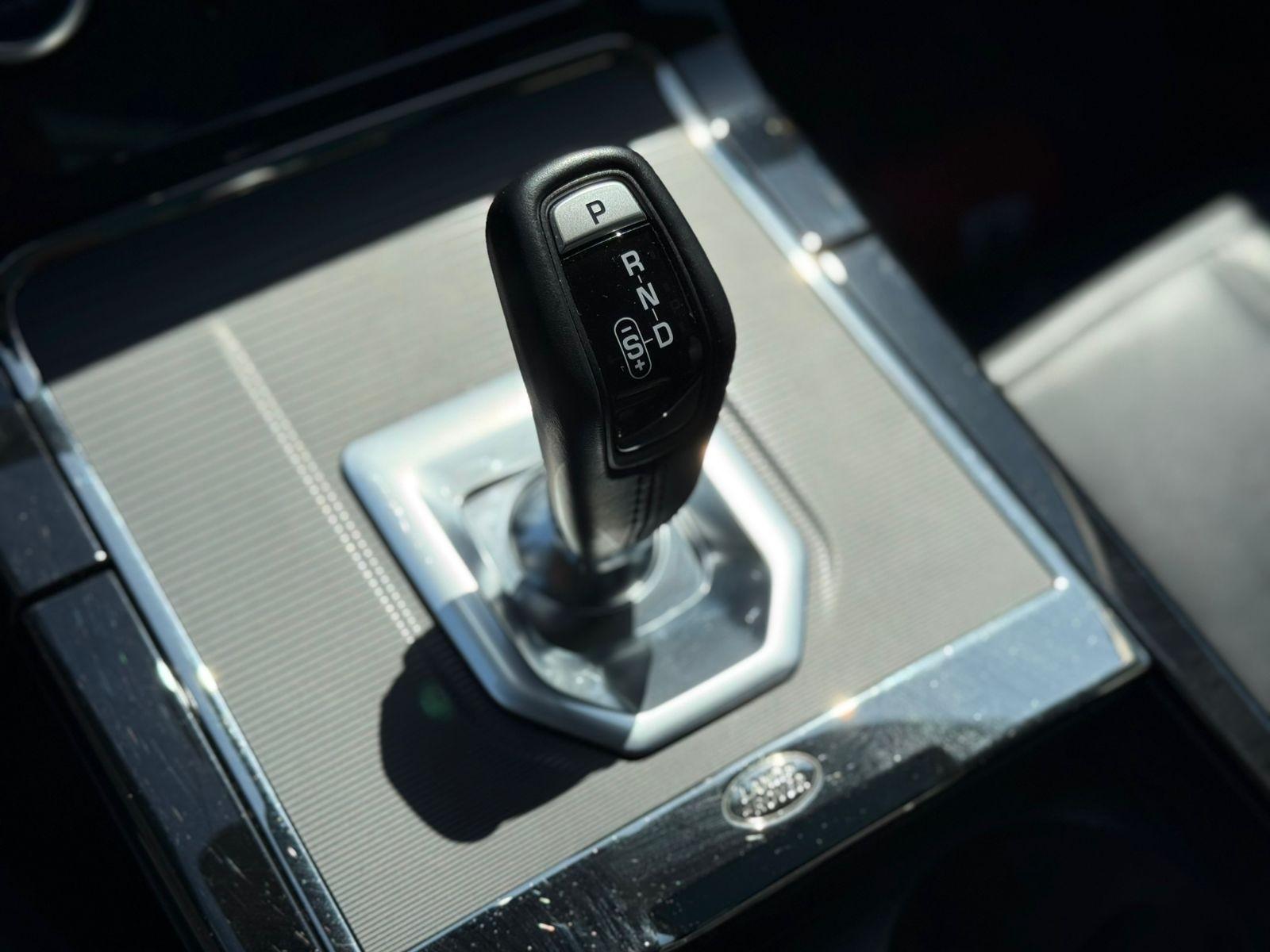 LAND ROVER RANGE ROVER EVOQUE DYNAMIC 2.0 2024 - Imagen 15 de 18