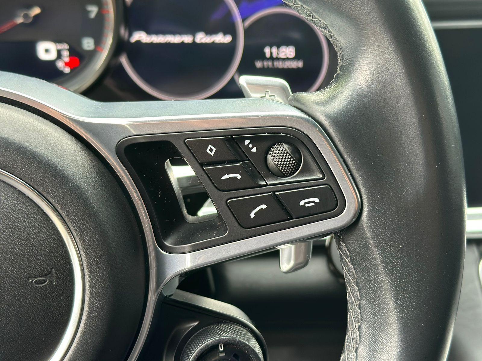 PORSCHE PANAMERA 2018 - Imagen 15 de 19