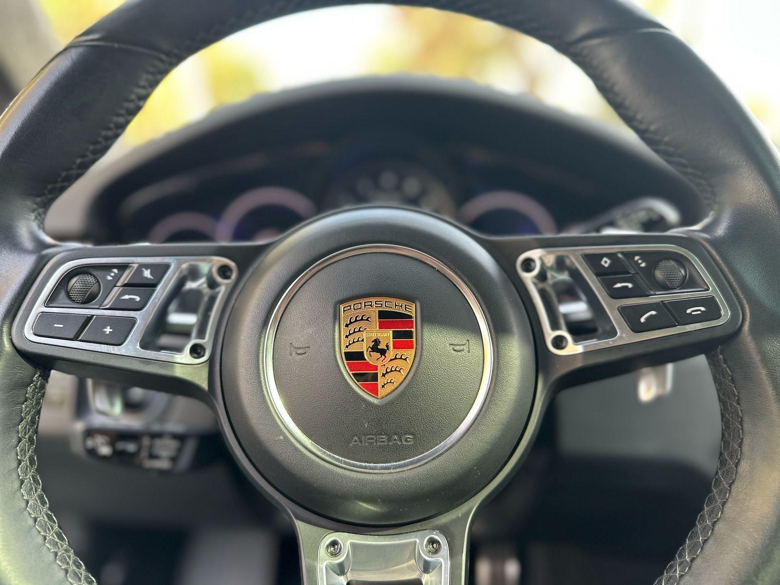 PORSCHE CAYENNE TURBO 2019 - Imagen 9 de 17