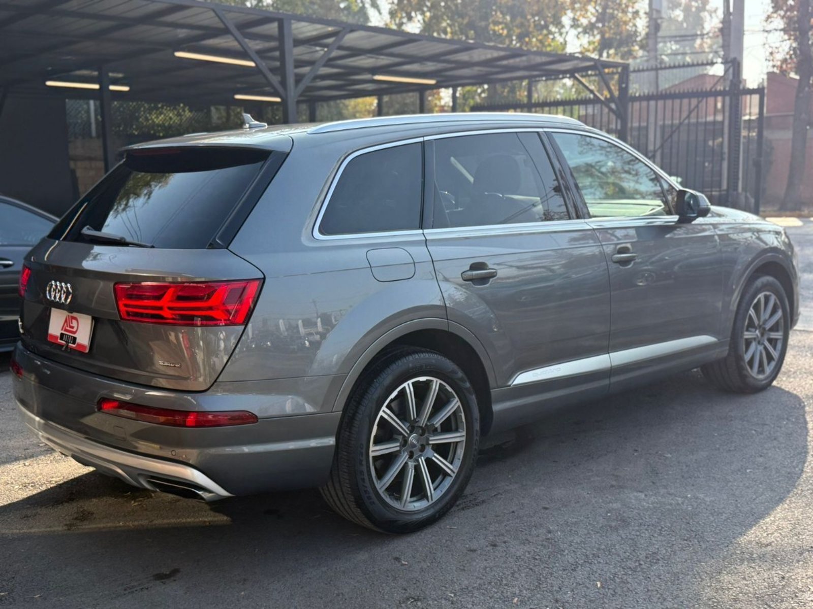 Audi Q7 2.0 TFSI QUATTRO 3 FILAS 2018 - Foto 4 de 20