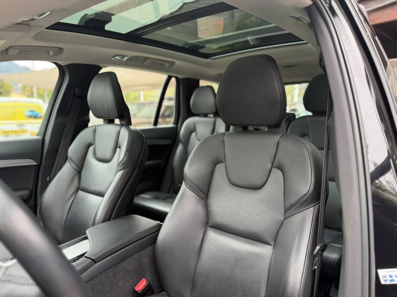 Volvo XC90 MOMENTUM II B6 AWD 2022 - Imagen 17 de 20