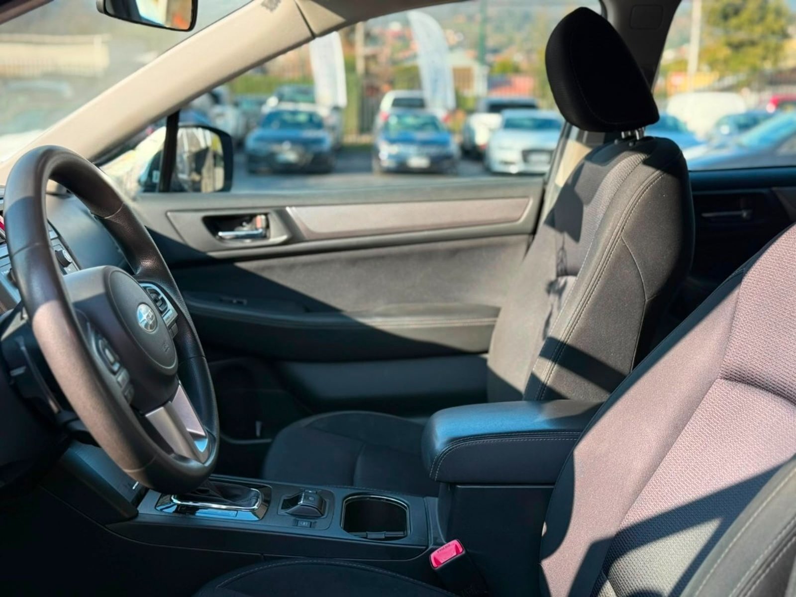 Subaru OUTBACK XS CVT 2.5 AWD 2015 - Imagen 8 de 15