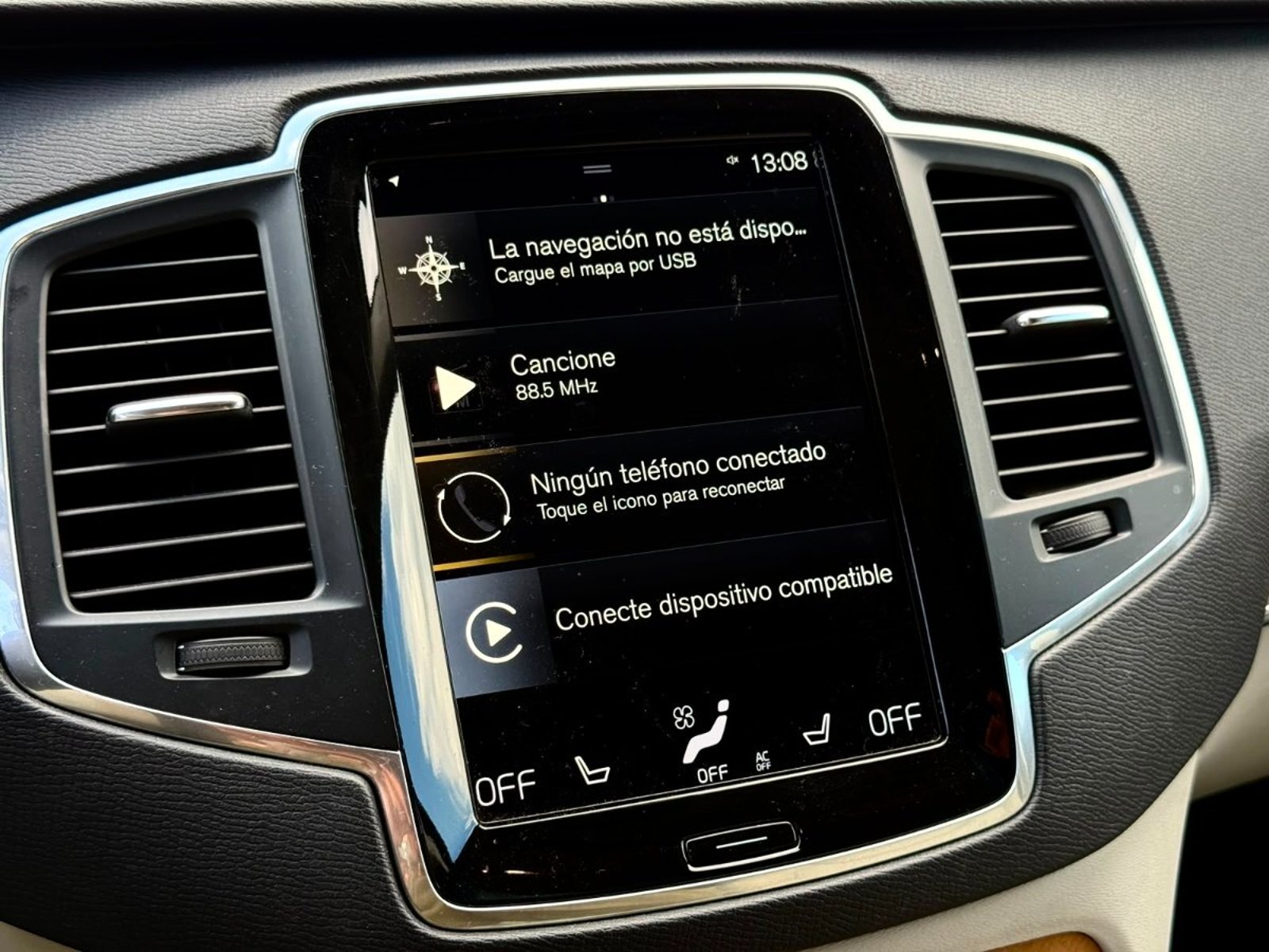 Volvo XC90 B5 AWD 2.0 2022 - Imagen 12 de 18