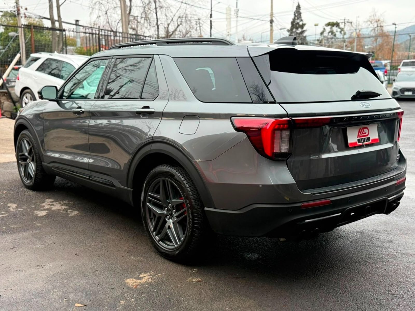 Ford EXPLORER ST 3.0 BITURBO AWD 2025 - Imagen 6 de 19