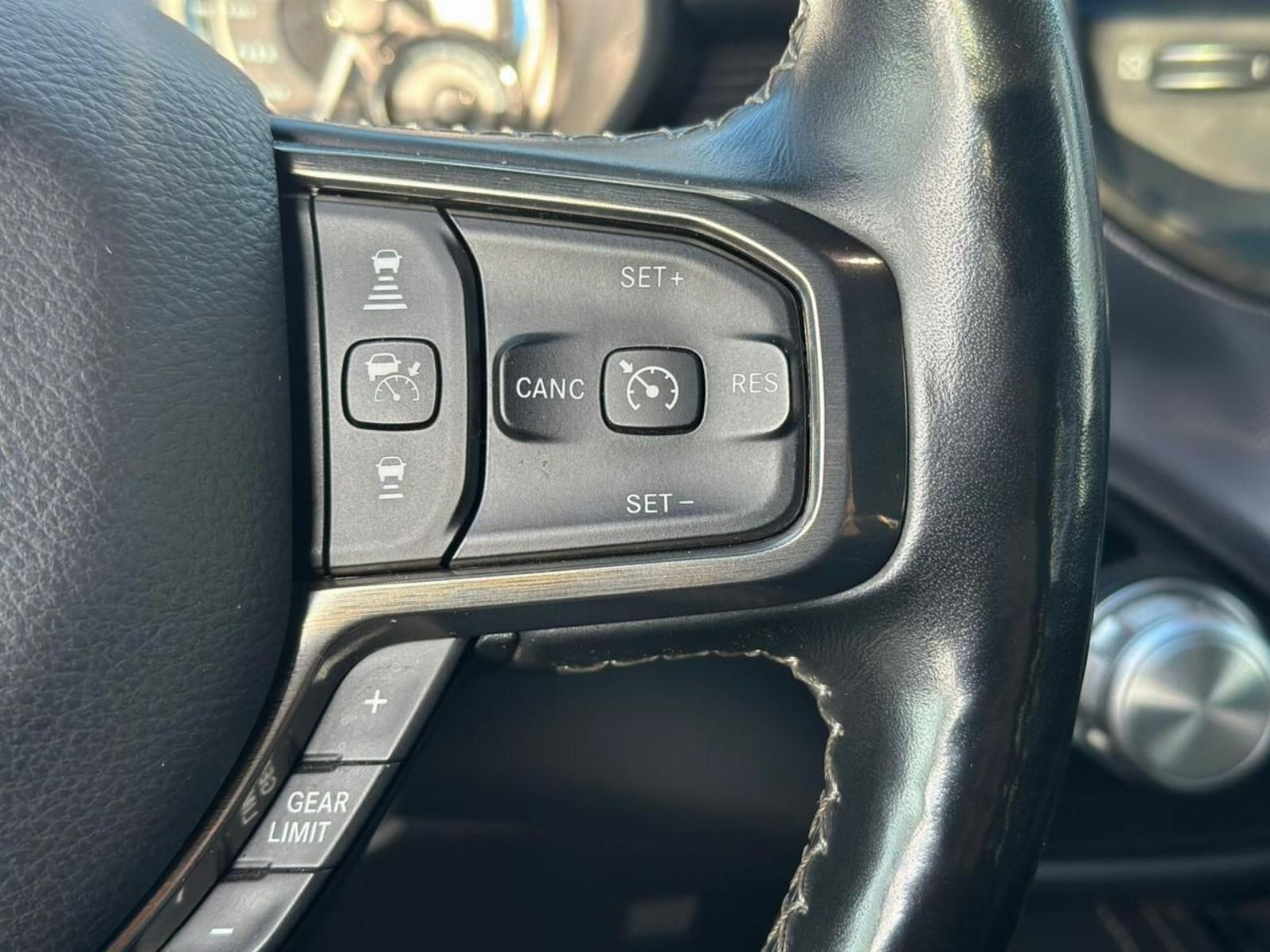 RAM 1500 LIMITED 5.7 2020 - Imagen 13 de 18