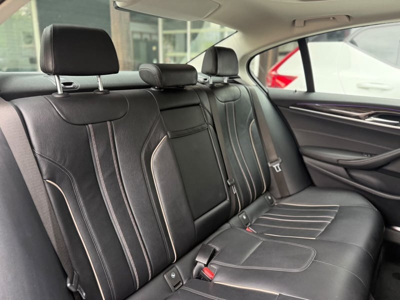 BMW 530I LUXURY 2.0 2018 - Imagen 18 de 18