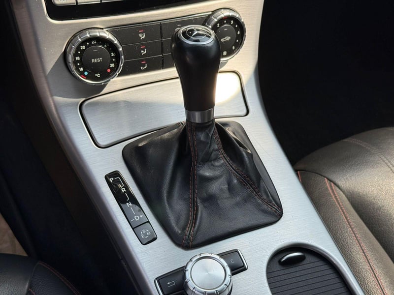 Mercedes-Benz SLK350 ROADSTER V6 2013 - Imagen 19 de 20