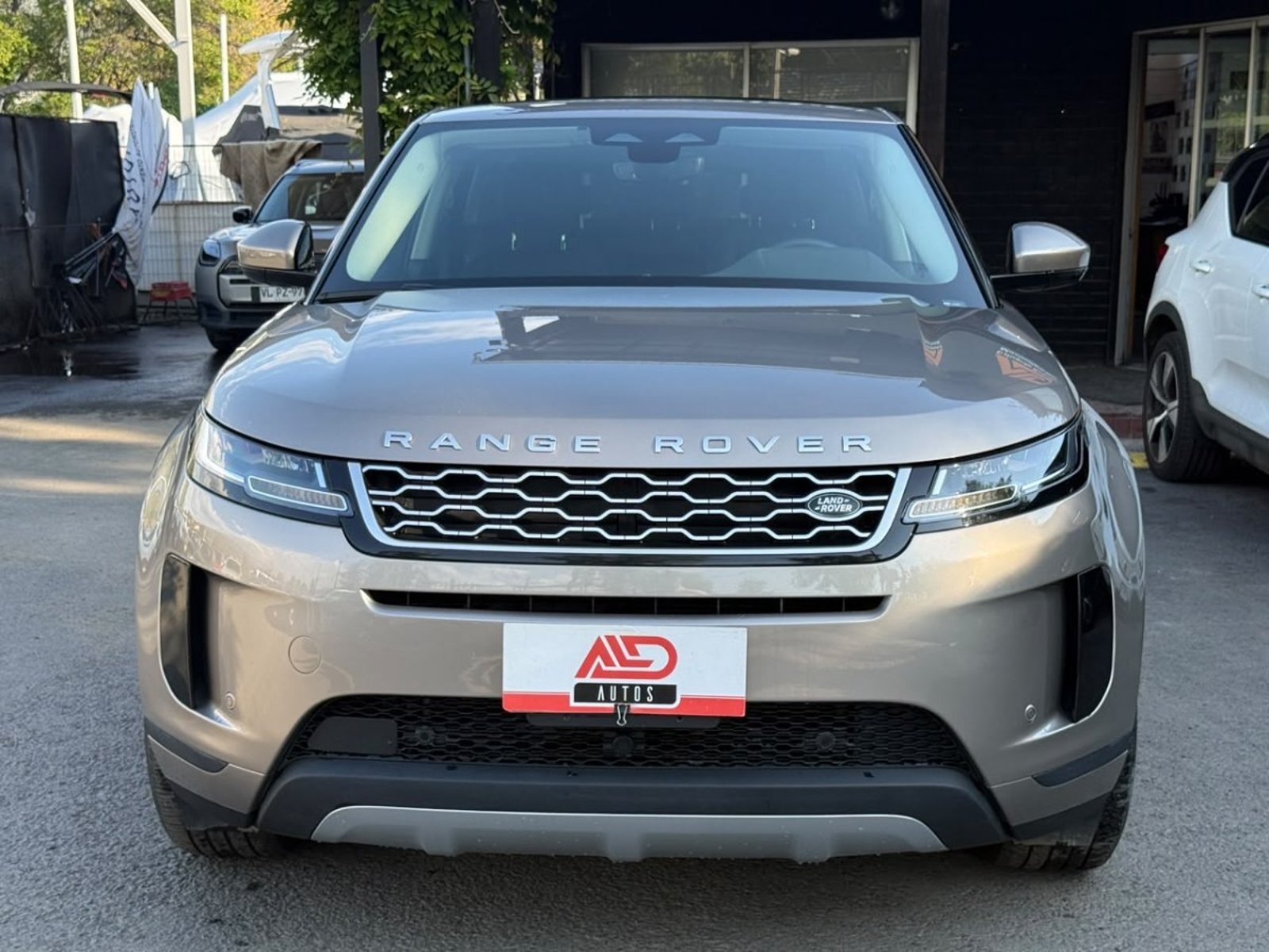 Land Rover ROVER EVOQUE HSE 2023 - Foto 2 de 16