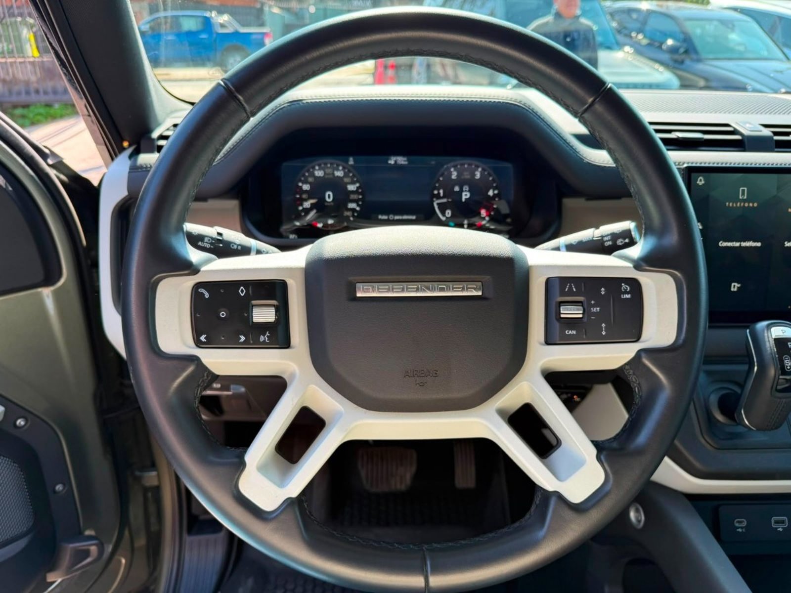 Land Rover DEFENDER HSE 3.0 DIESEL 3P 2023 - Imagen 9 de 17