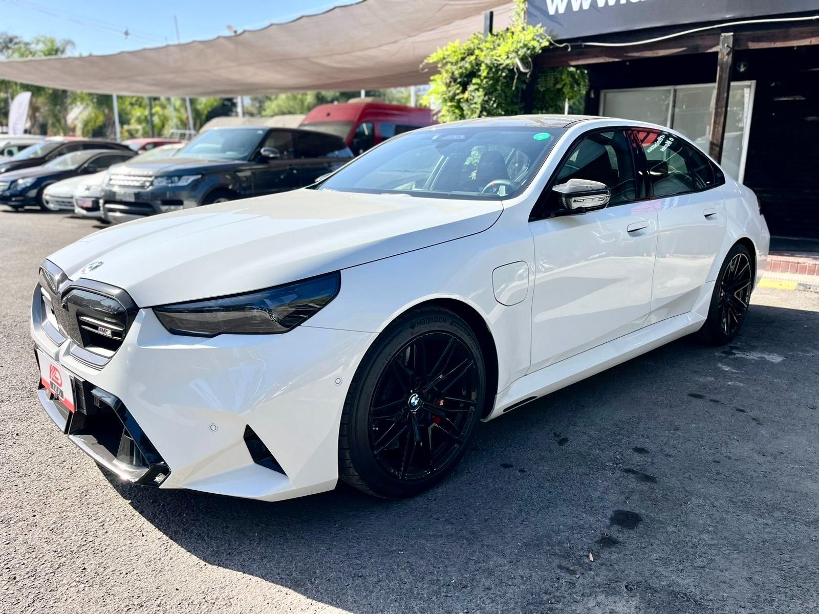 BMW M5 4.4 Twin Power Turbo Hibrido 2025