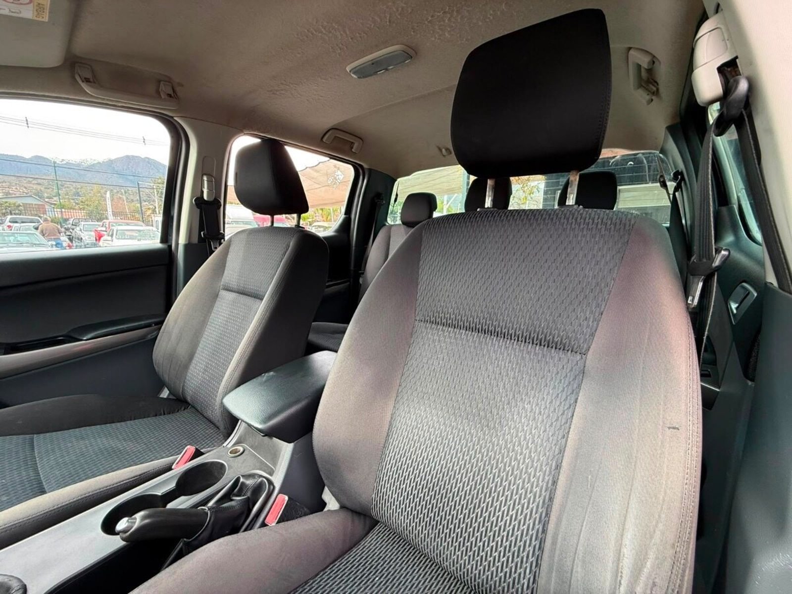 Mazda BT-50 2.2 DIESEL 4X2 MT 2019 - Imagen 15 de 17