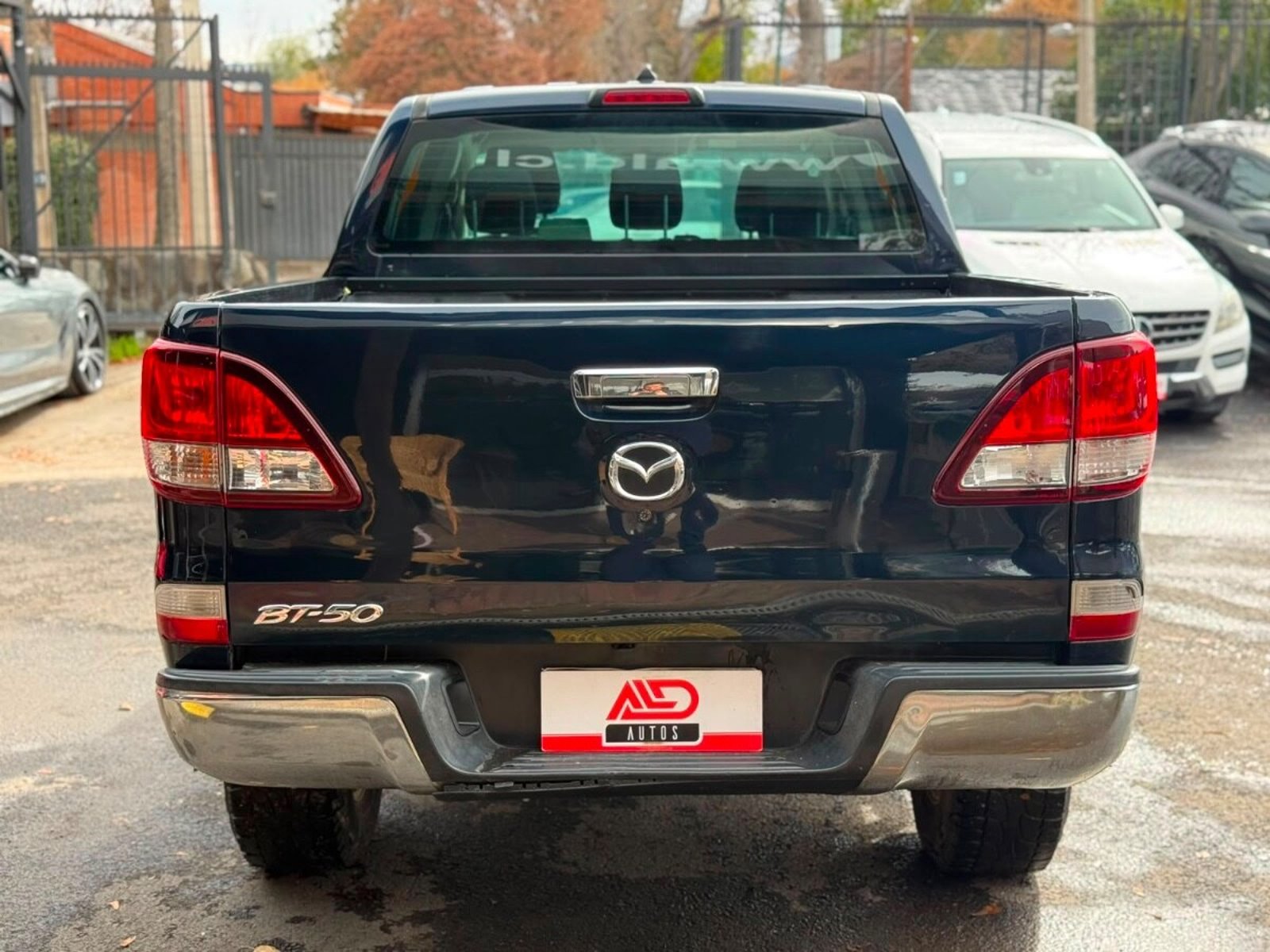 Mazda BT-50 2.2 DIESEL 4X2 MT 2019 - Foto 5 de 17