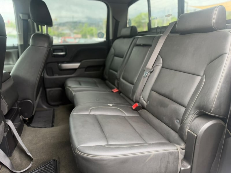 Chevrolet SILVERADO LTZ 5.3 2018 - Imagen 19 de 20