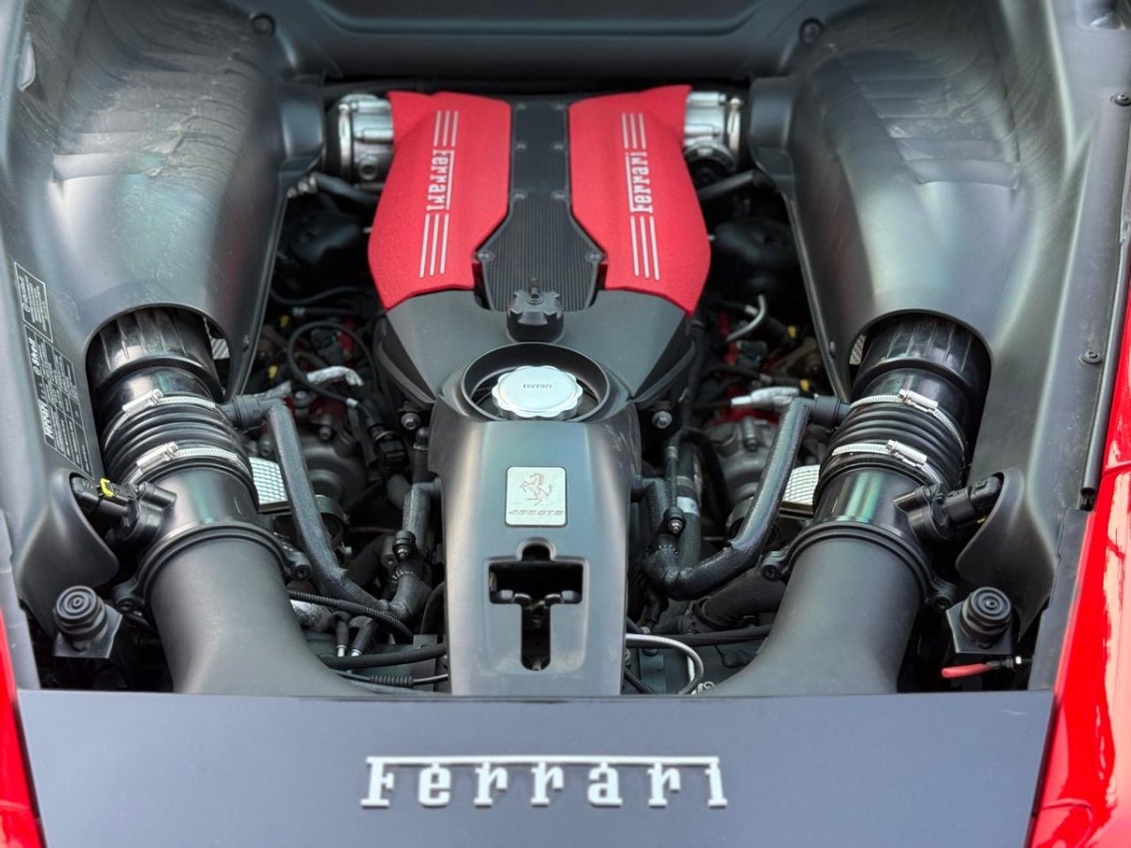 FERRARI 488 GTB 2016 - Imagen 20 de 20