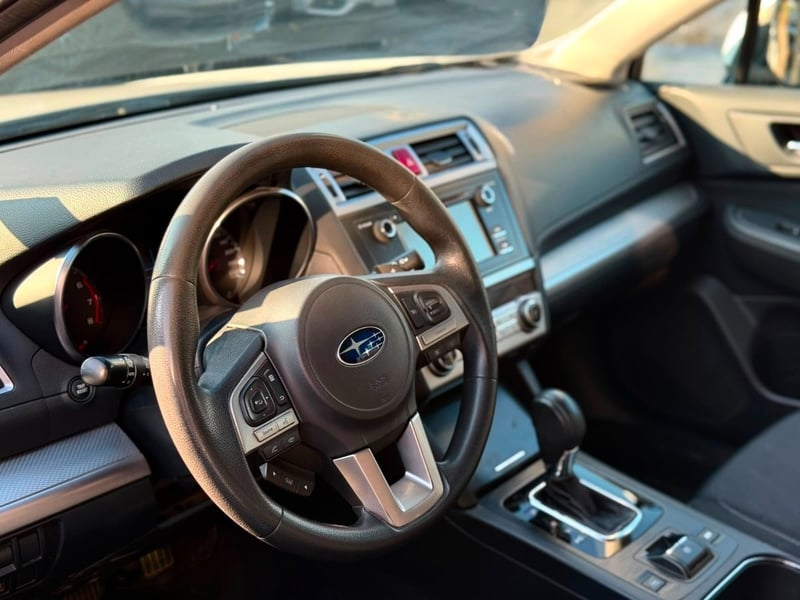 Subaru OUTBACK XS CVT 2.5 AWD 2015 - Imagen 7 de 15