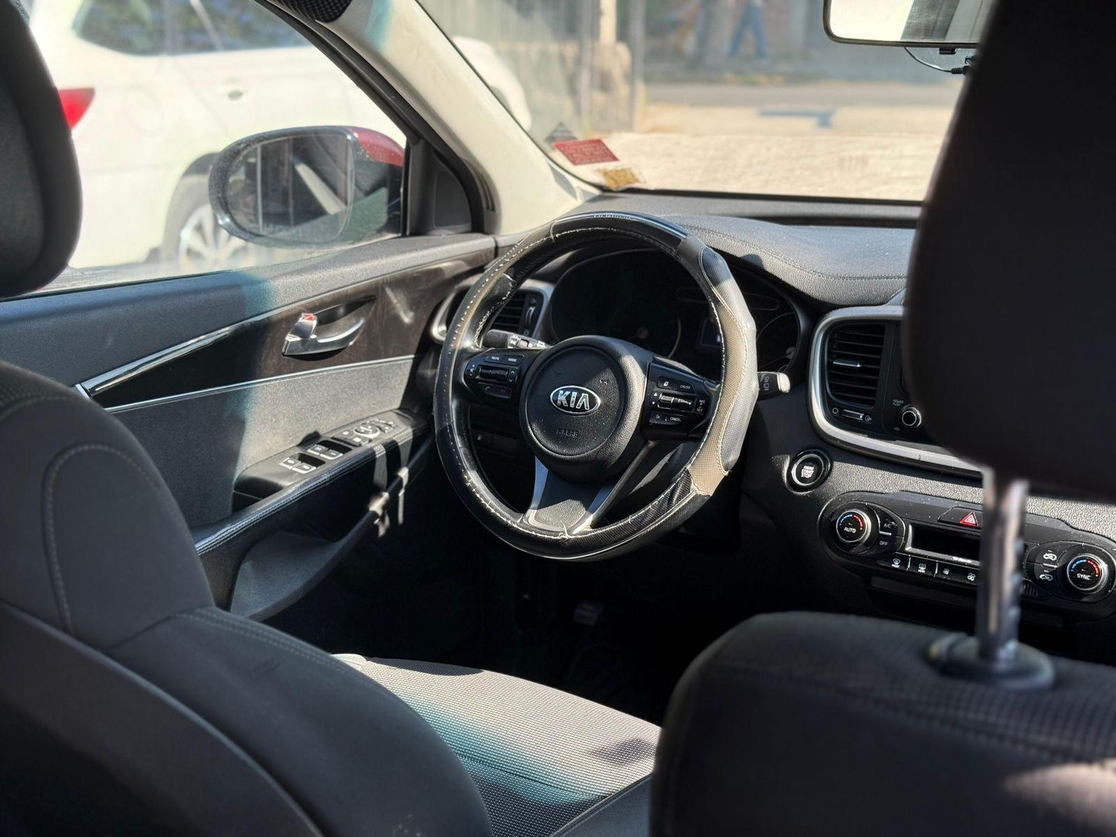 KIA SORENTO EX 2.4 AT 2015 - Imagen 15 de 17