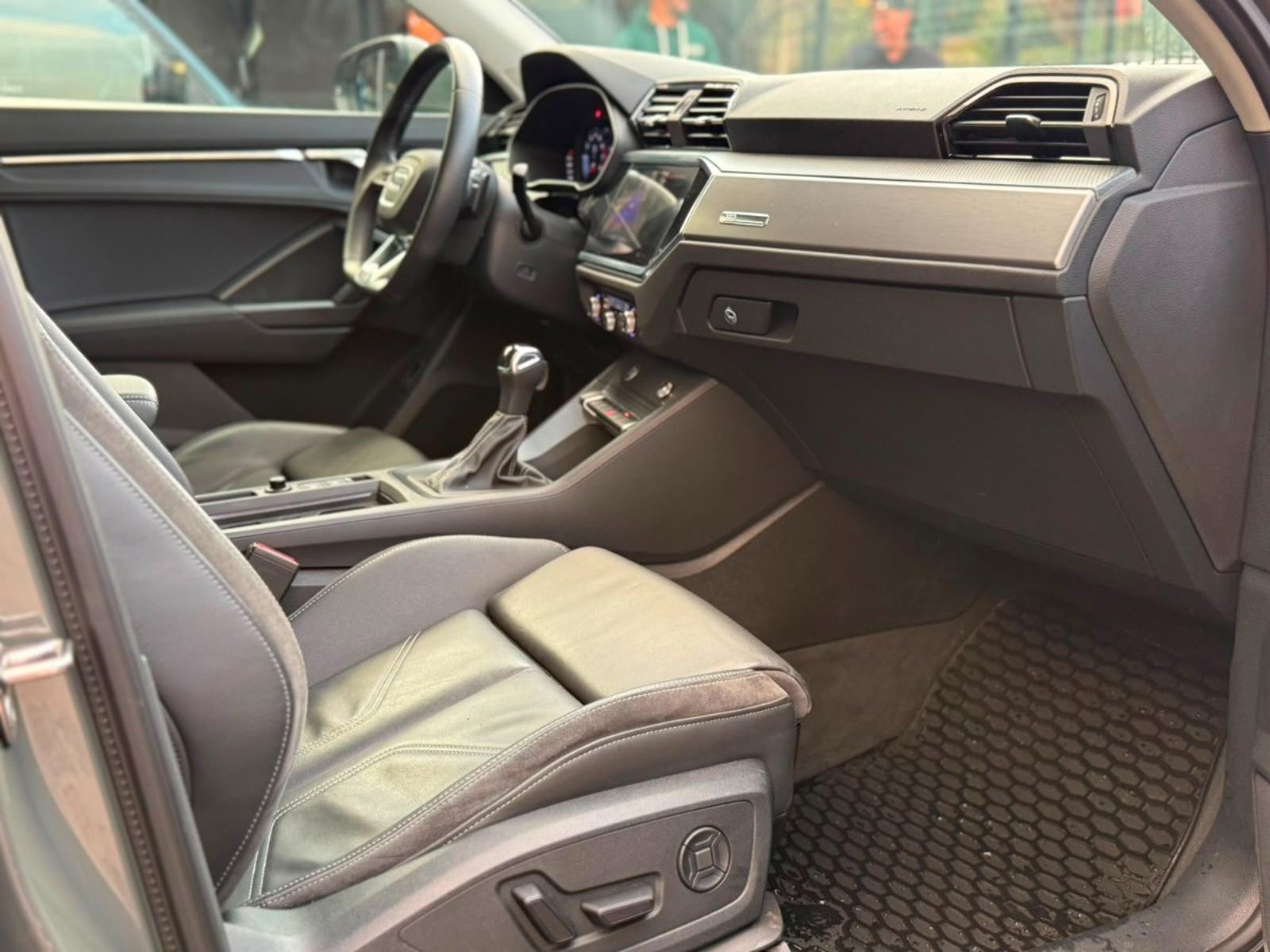 Audi Q3 35 TFSI S LINE 2023 - Imagen 10 de 18