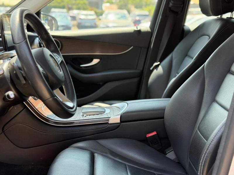 Mercedes-Benz GLC 220D 4MATIC DIESEL 2018 - Imagen 9 de 19