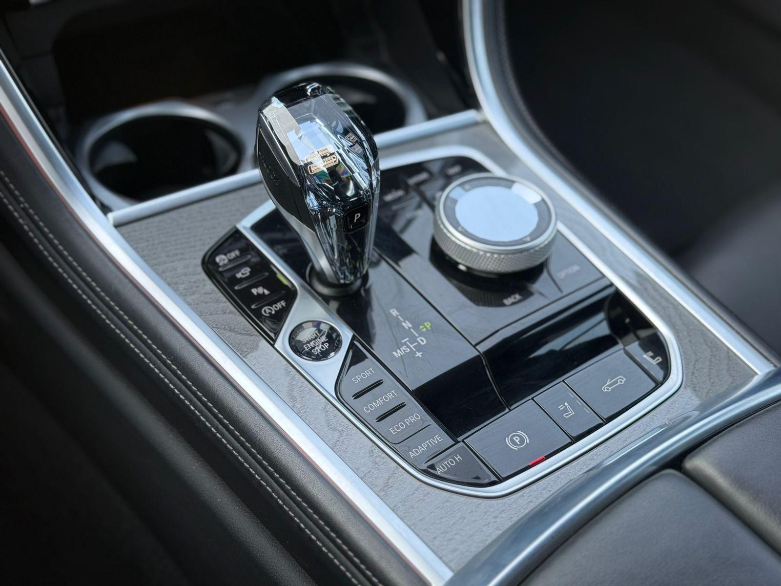 BMW 850 M CABRIO 4.4 XDRIVE 2023 - Imagen 16 de 19