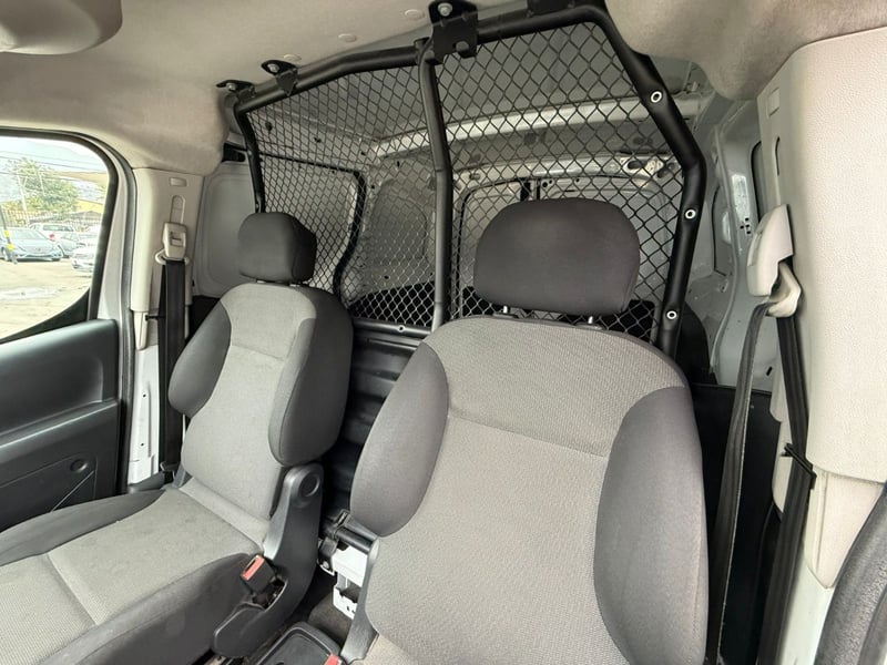 Citroën BERLINGO HDI DIESEL FULL AC 2018 - Imagen 15 de 17