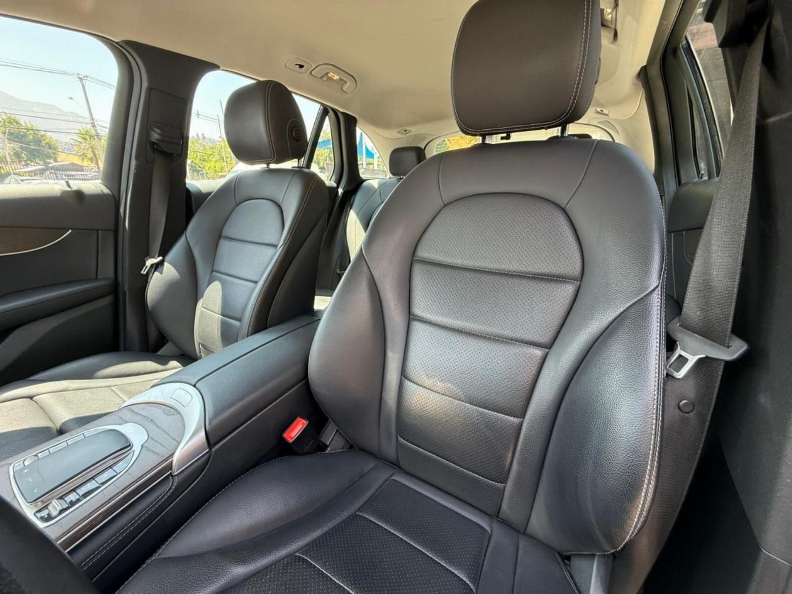 MERCEDES-BENZ GLC 220D 4MATIC 2018 - Imagen 19 de 19
