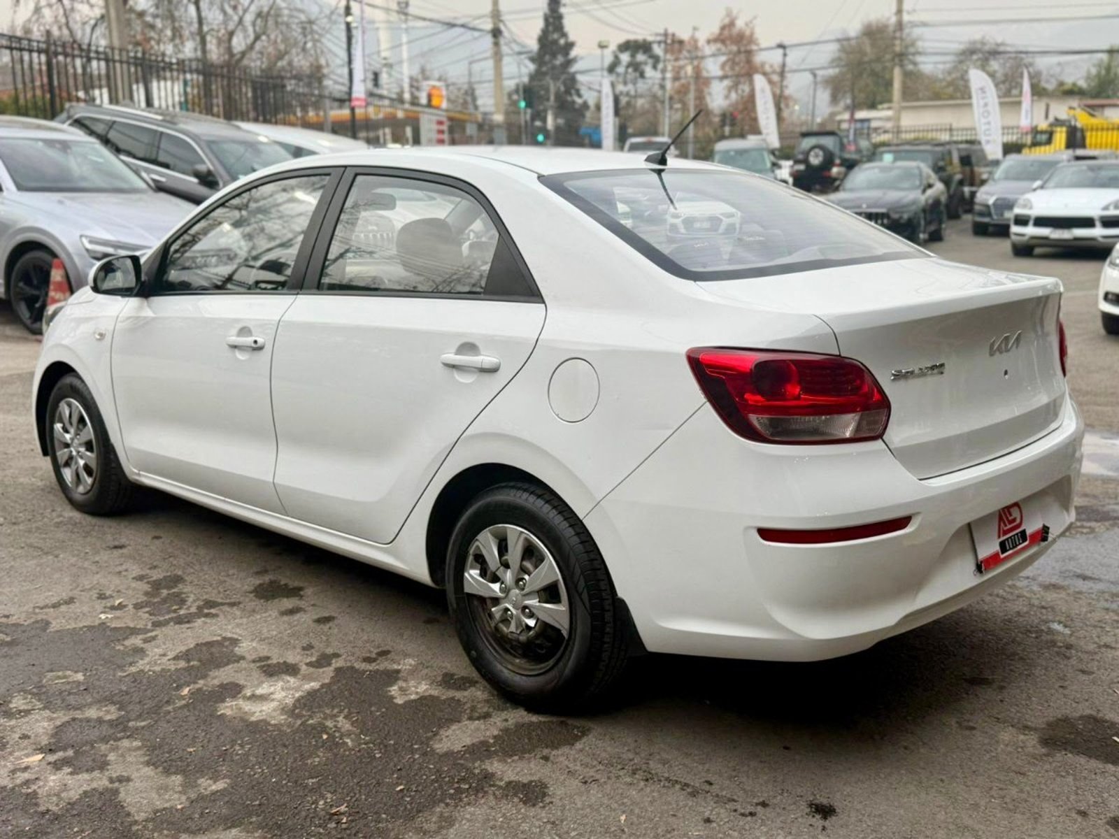 KIA SOLUTO LX 1.4 MT 2022 - Imagen 6 de 14