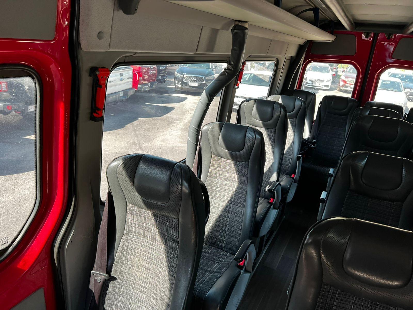VOLKSWAGEN CRAFTER 50 2017 - Imagen 19 de 20