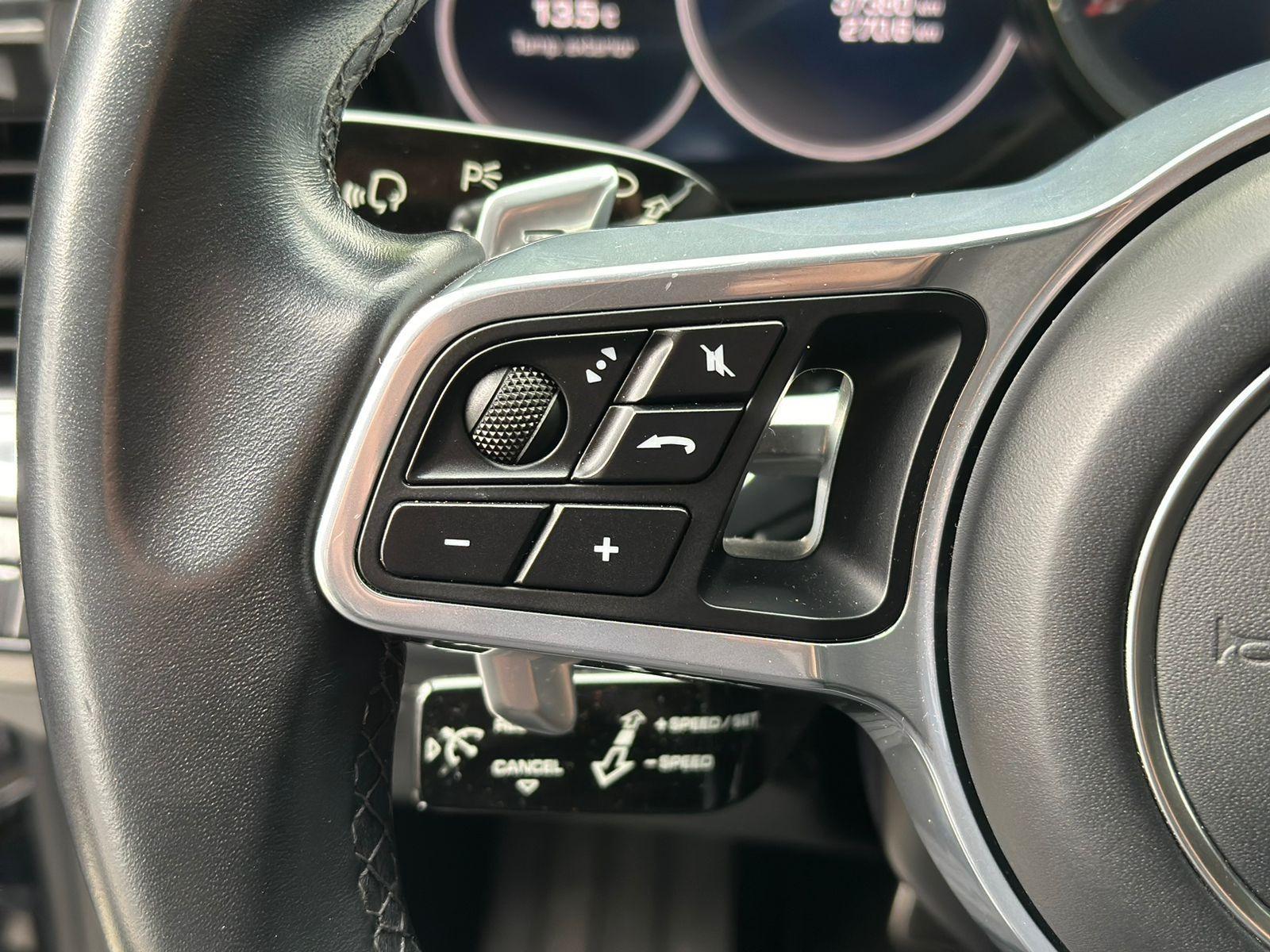 PORSCHE PANAMERA 2018 - Imagen 14 de 19