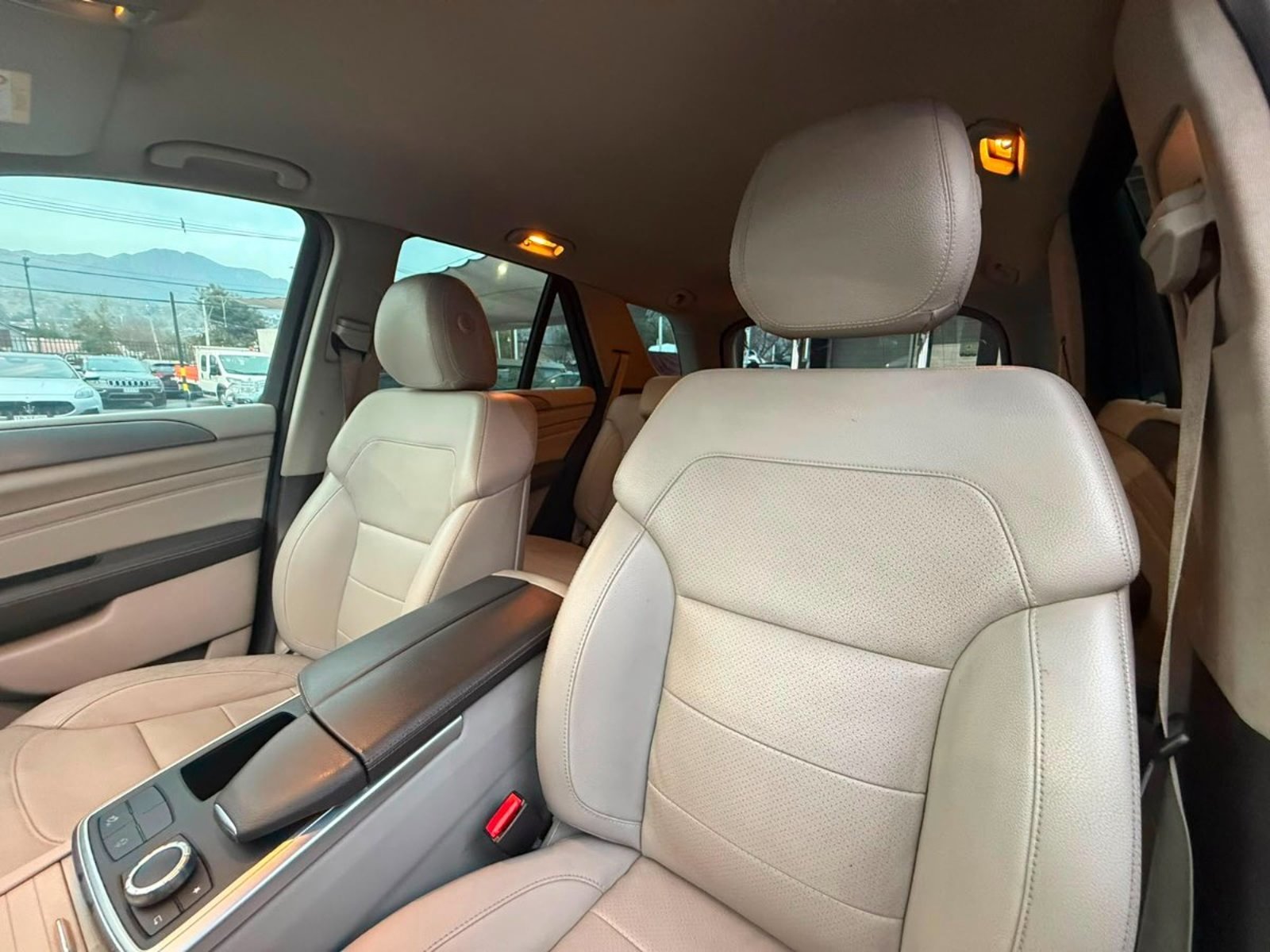 MERCEDES-BENZ ML 250 BLUETEC 3.0 AT 2015 - Imagen 16 de 18