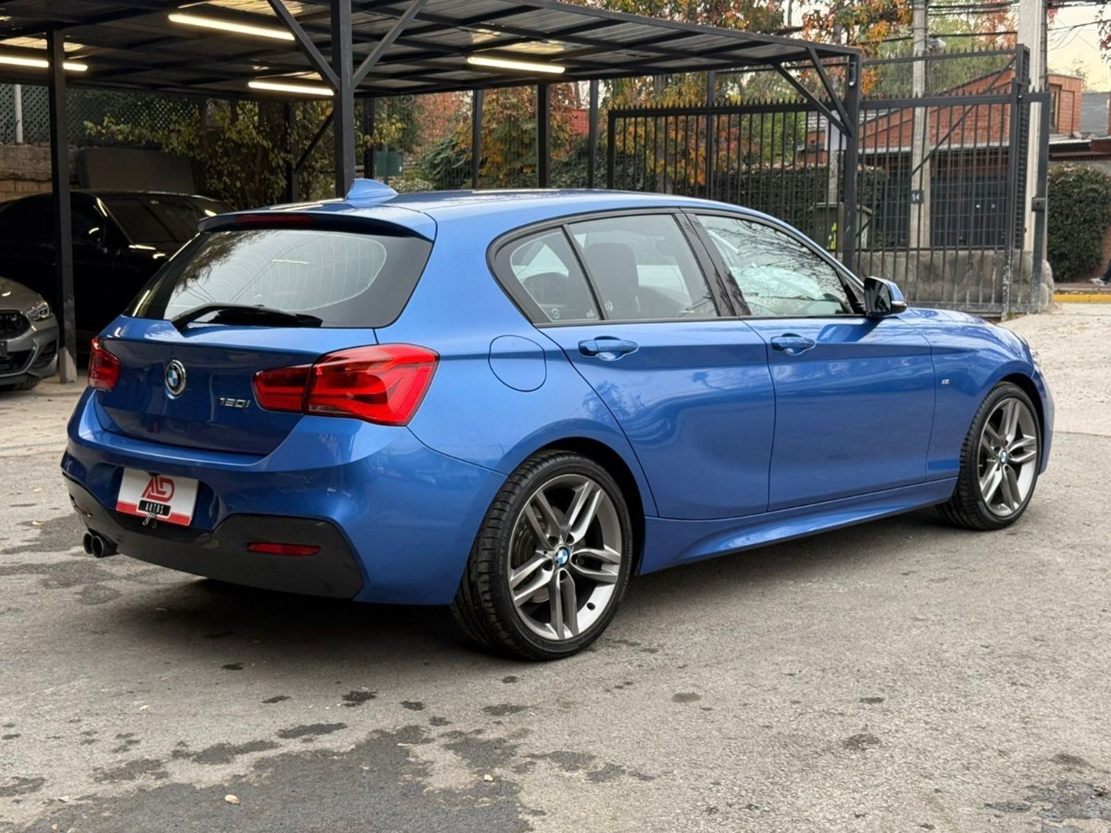 BMW 120 LOOK M 2.0 2019 - Imagen 4 de 18